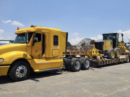 Lowboy cuello desmontable 3 ejes